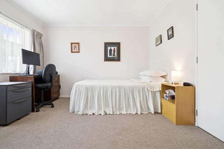 9B Edinburgh Street Pukekohe_11