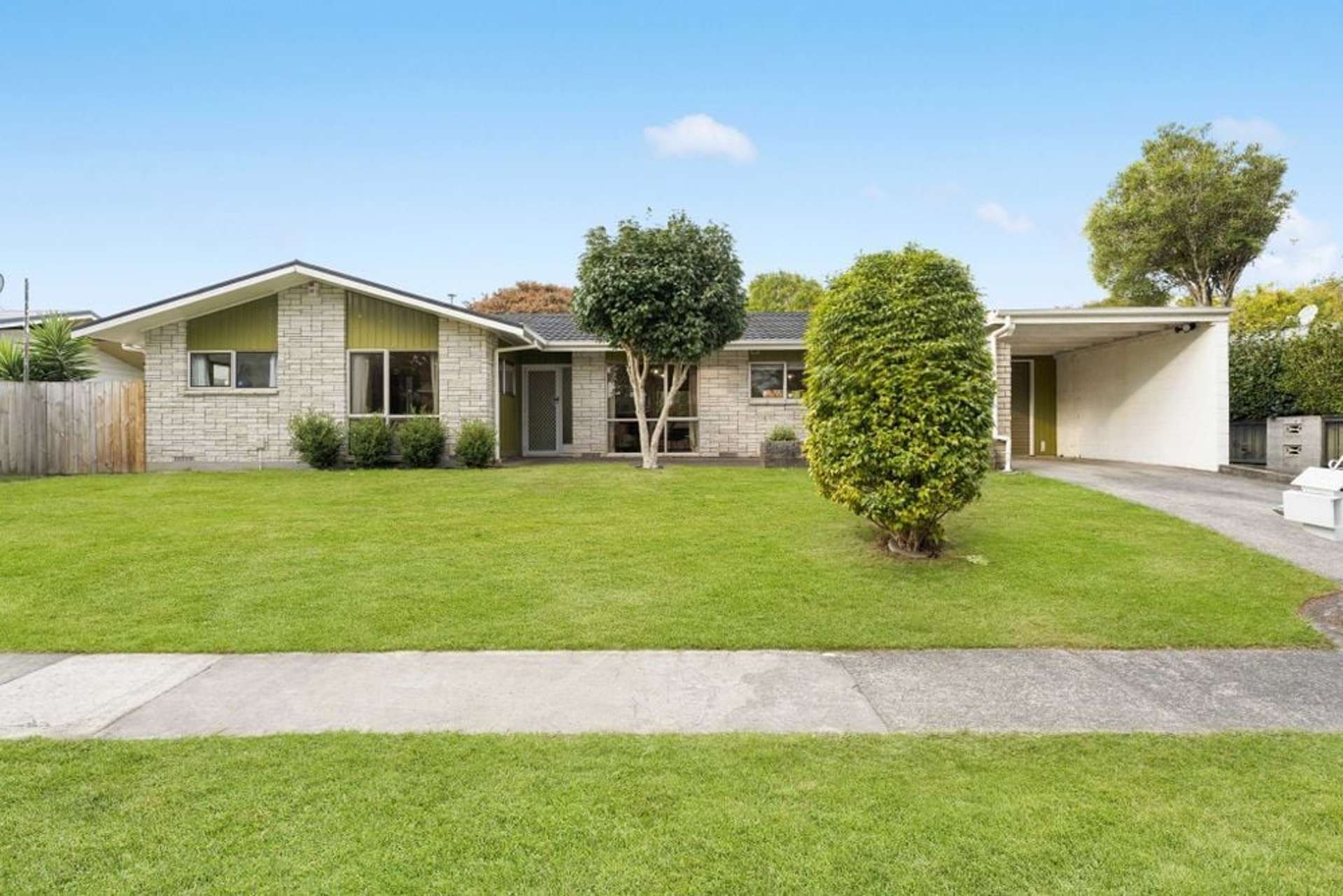 60 Pulham Crescent Queenwood_0