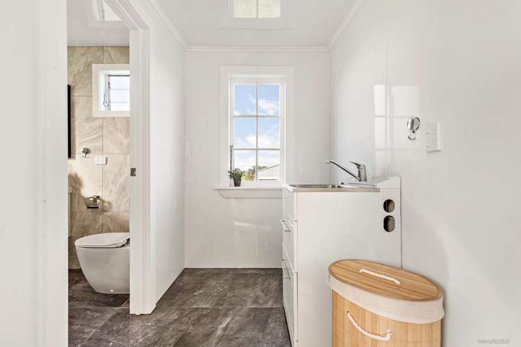 242 Hull Road Waiuku_3