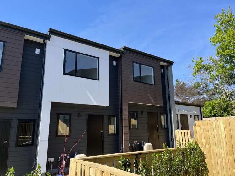 17/241 Don Buck Road 11410_0