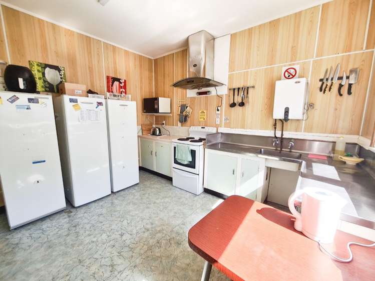  292 Kelvin Street Avenal_5