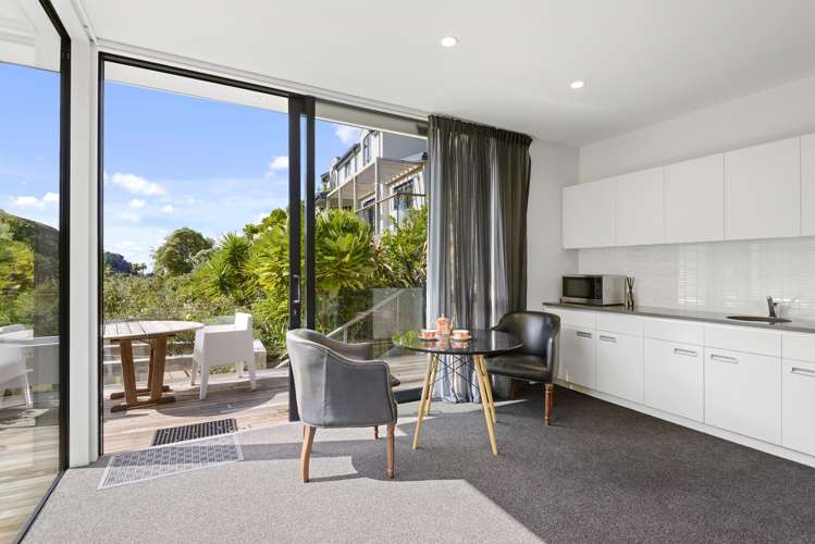 94 Sumnervale Drive Sumner_21