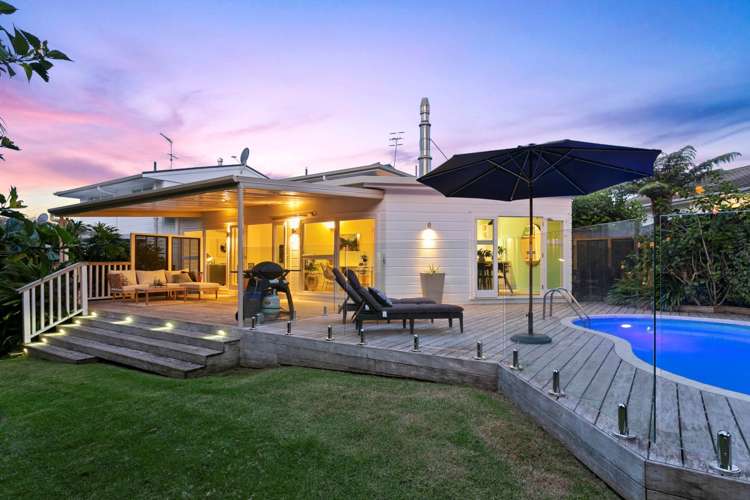 6 Tipene Place Meadowbank_25