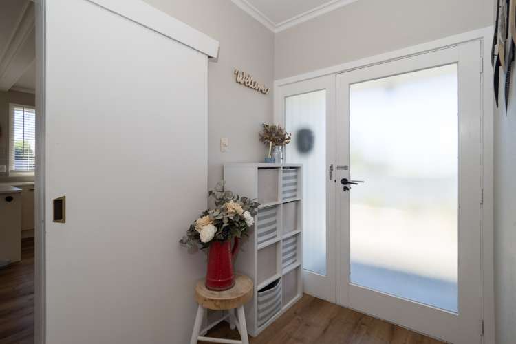 81 Alford Forest Road Allenton_15