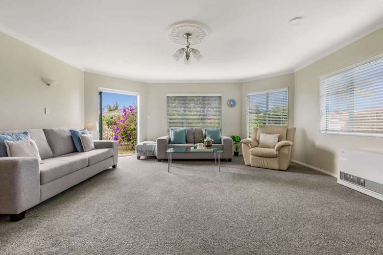 2 Newport Key Papamoa_10