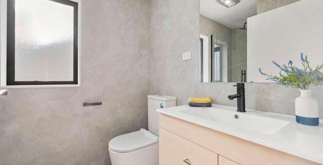 1/621 Glenfield Road Totara Vale_4