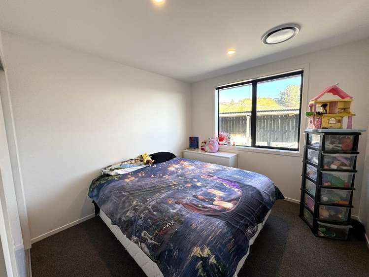 6 Salcombe Street Kaitangata_17