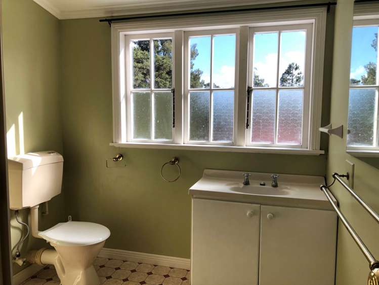 2/292 Glenfield Road Glenfield_13