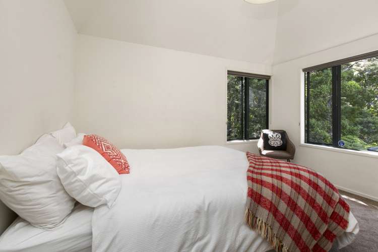 13 Kaurimu Rise Titirangi_13