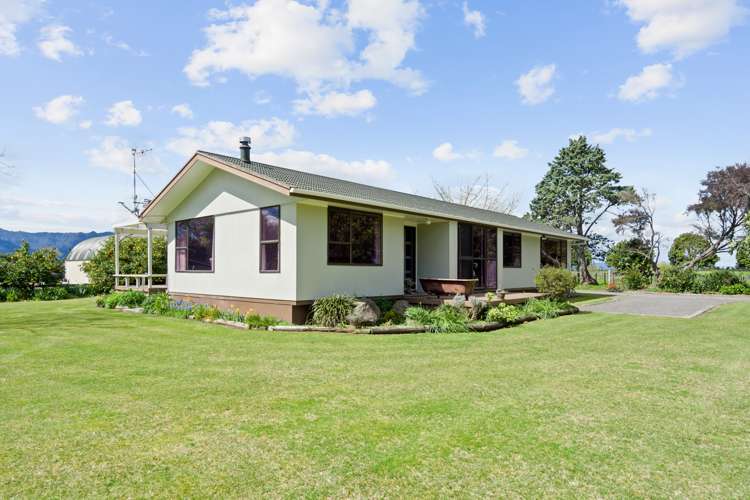 3 Barker Street Waihou_13