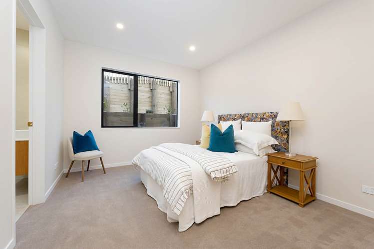 16 & 16A Katote Avenue Swanson_21