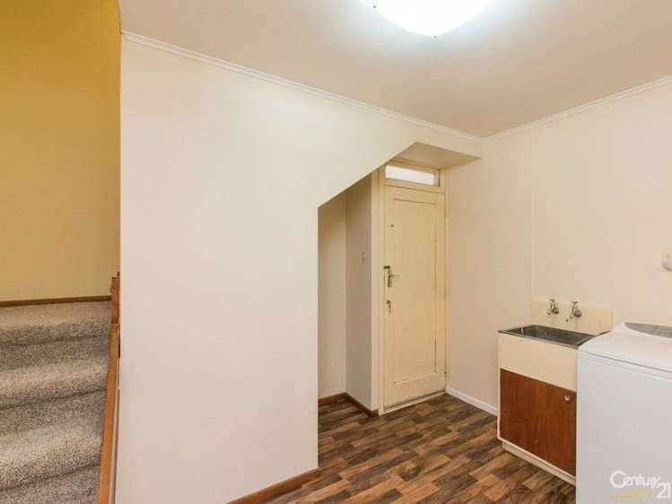 9b Millward Street Newtown_14