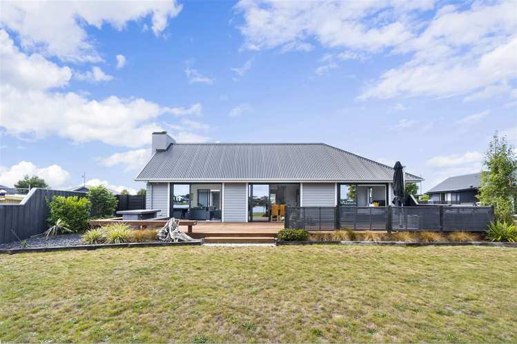 37 The Esplanade Pegasus_34