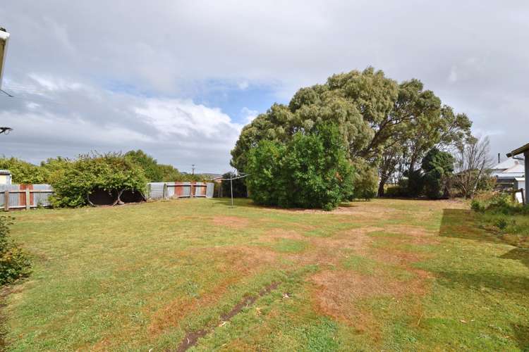 16 Leader Street Riverton_13