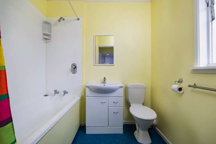 2/107 Portage Road New Lynn_11