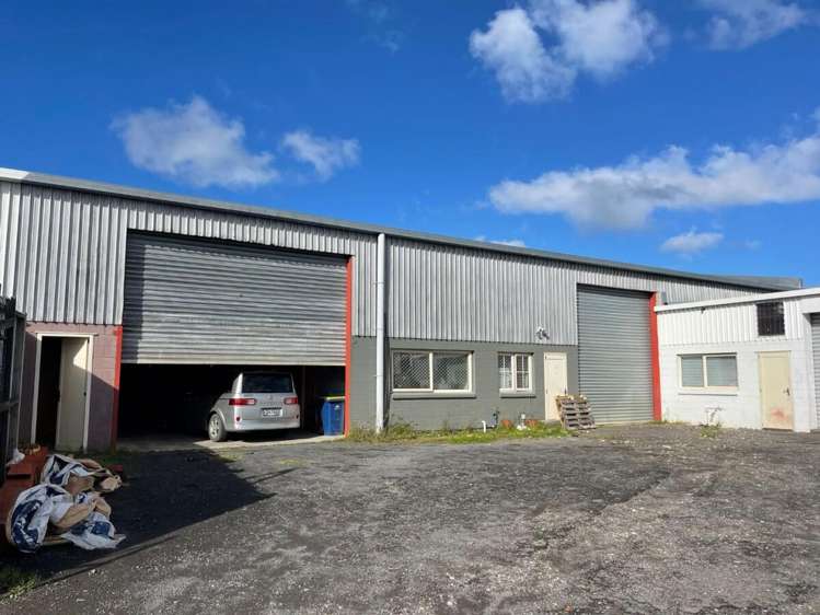 12 Amokura Street Henderson_13