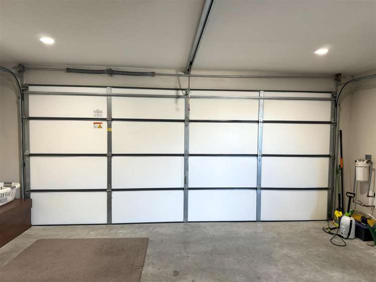 142a Coulson Road Paroa_21