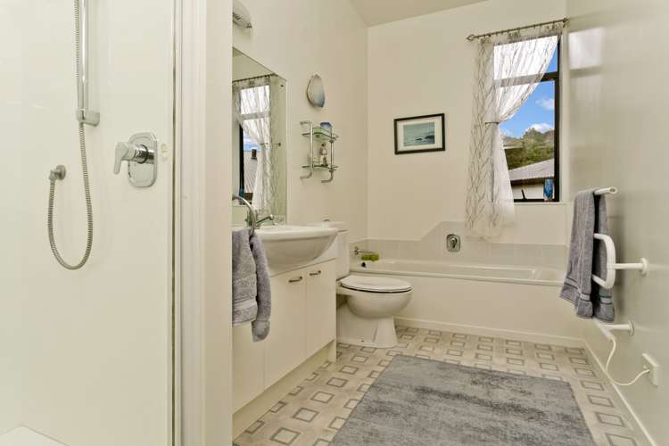 1/12 Herons Way Northcote_15