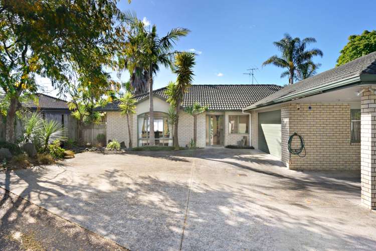 82 Lothian Brae Wattle Downs_14