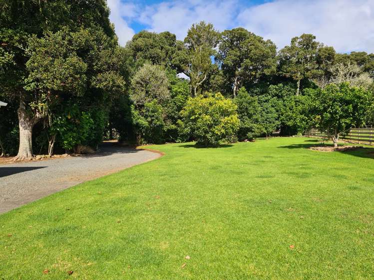 14 Te Kowhai Drive Maungatapere_12