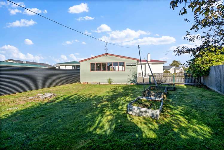 39 Conway Crescent Glengarry_25