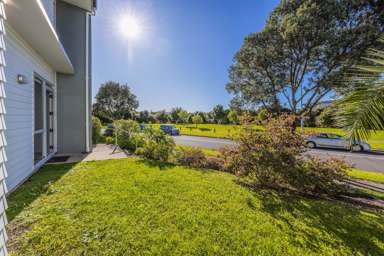 93/7 Kelvin Hart Drive_1