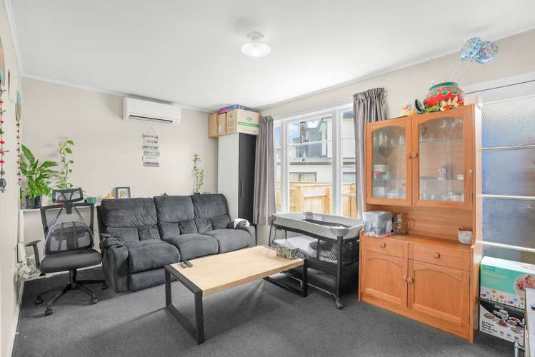 4/3 Huia Grove Elderslea_1