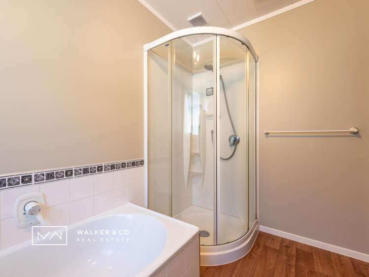 16 Sunbrae Drive Silverstream_19