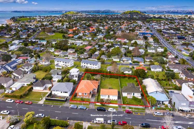 15 Williamson Avenue Belmont_17