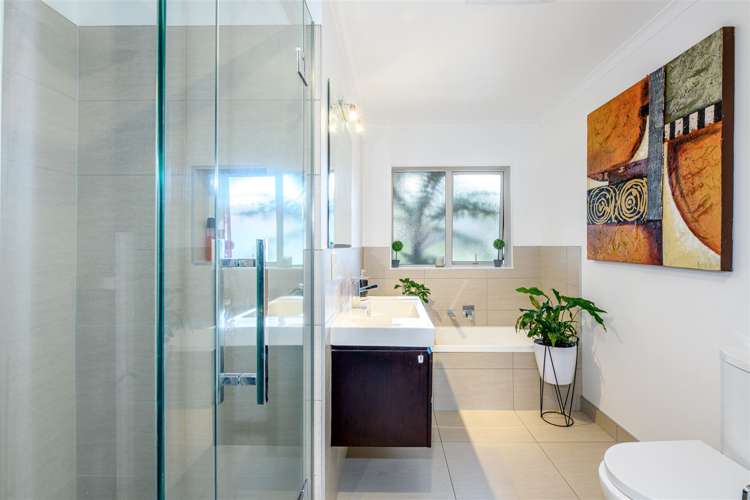 6 San Bernadino Drive Henderson_19