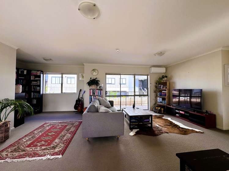 170/172 McLeod Road Te Atatu South_2