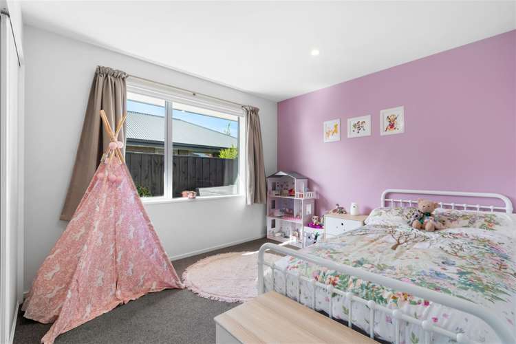 20 Doncaster Avenue Lincoln_11