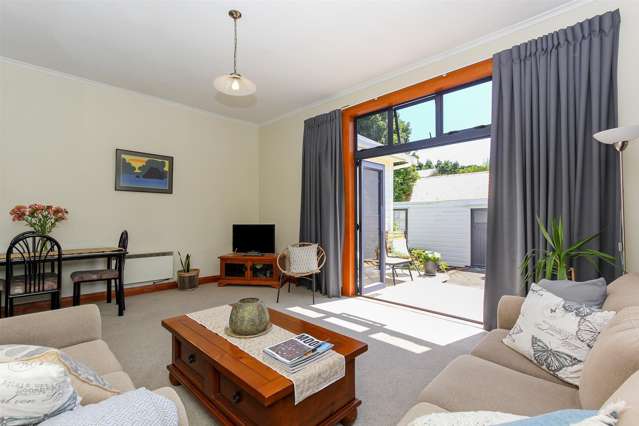 24 Bracken Street New Plymouth Central_4