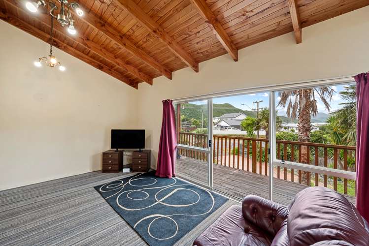 260b Waikawa Road Waikawa_6