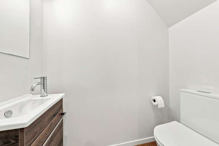 22 Hadlow Terrace Grey Lynn_13