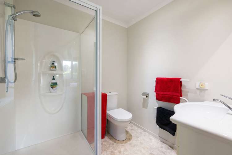 417 Parklands Road Rotoorangi_13