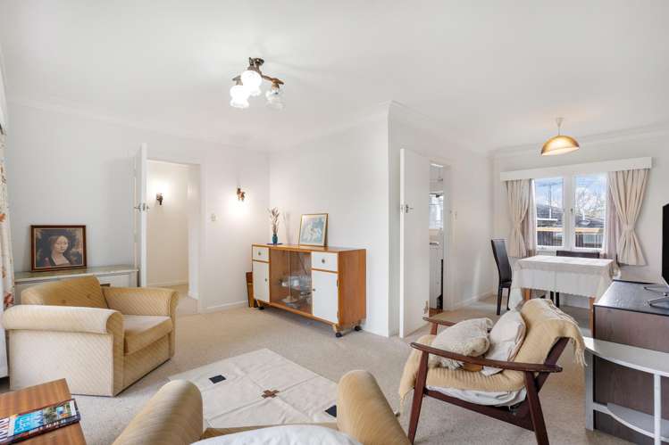 79A White Swan Road Mount Roskill_4
