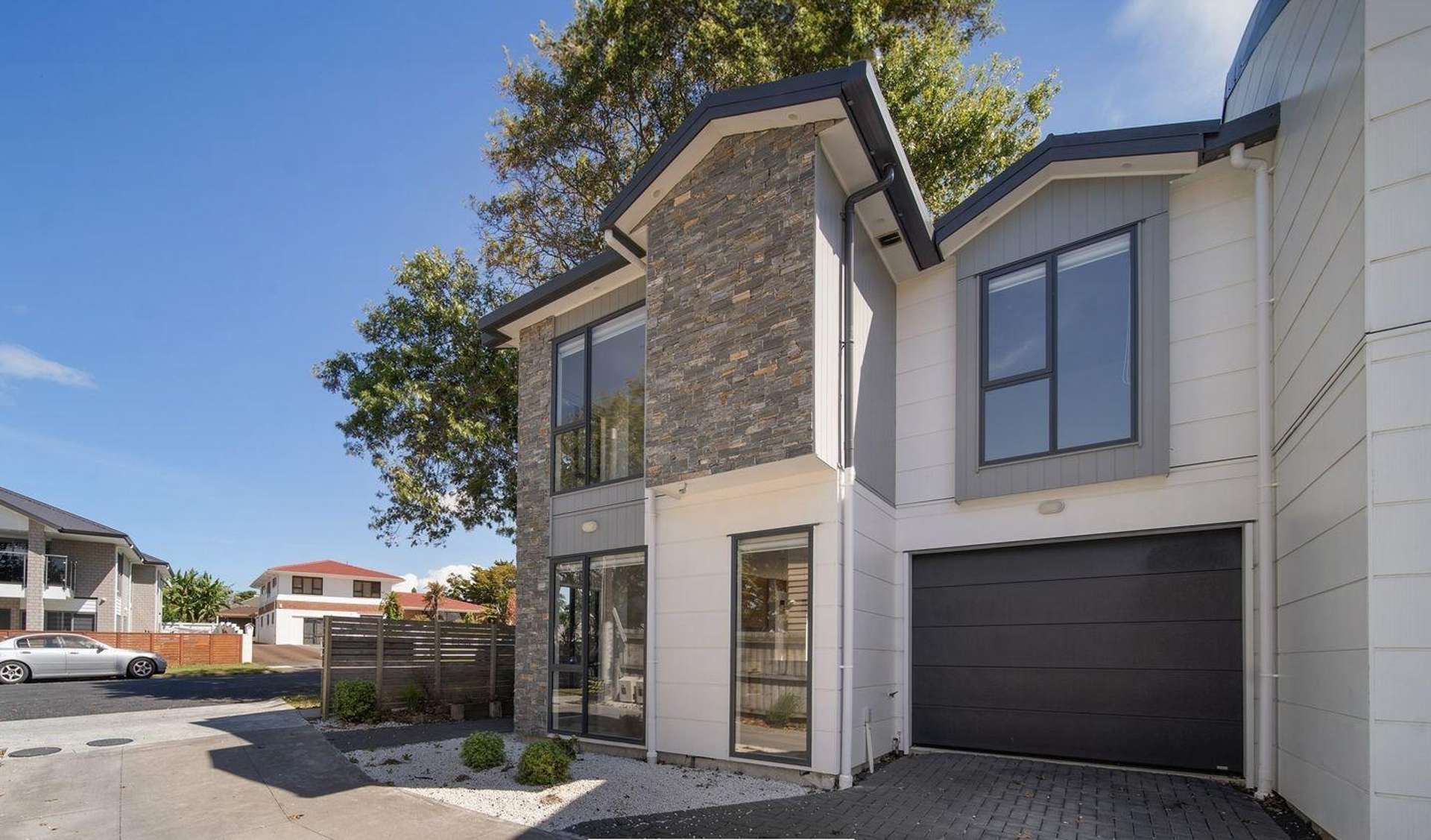 64 Landscape Road Papatoetoe_0