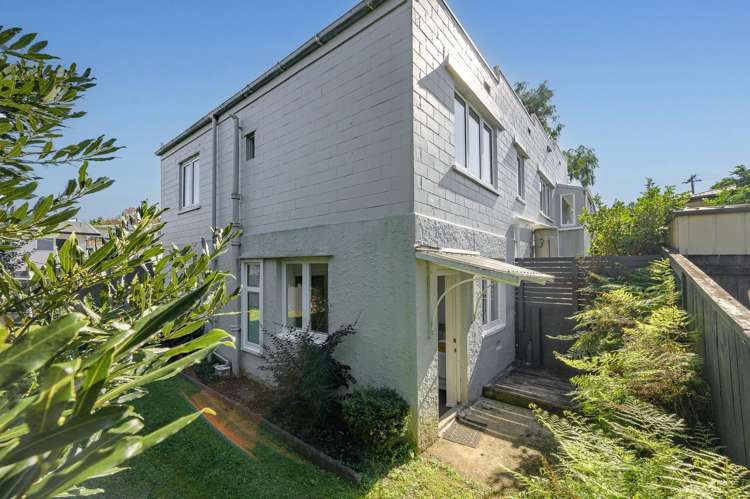 32 Paine Street Judea_6