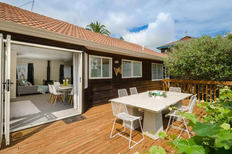 17a Te Atatu Road Te Atatu South_0