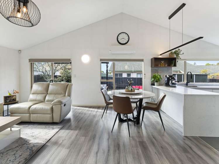 75 Kamara Road Glen Eden_12