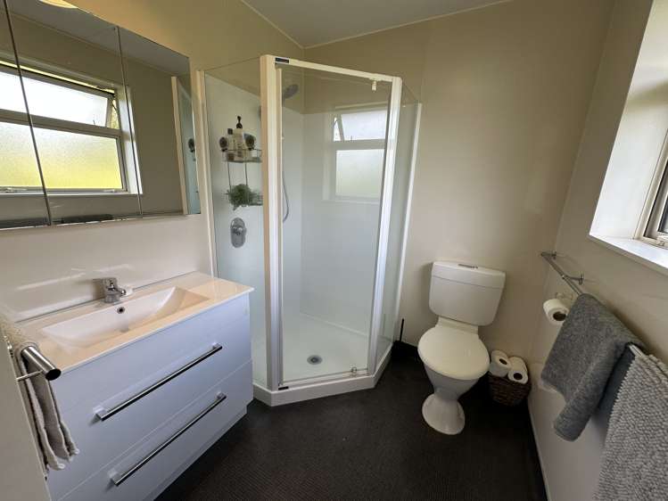 116 Wingatui Road Mosgiel_24