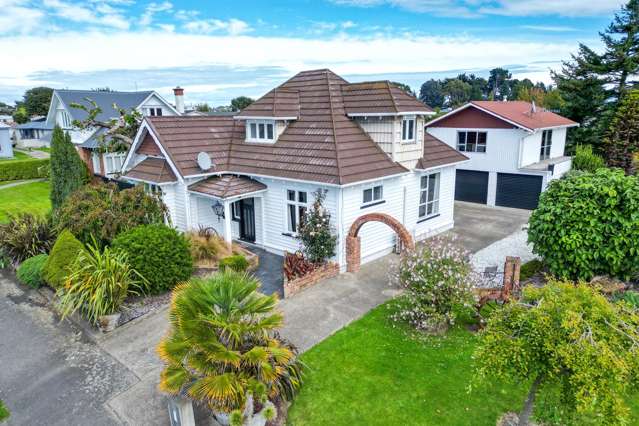 THE PRINCE OF OPPORTUNITIES