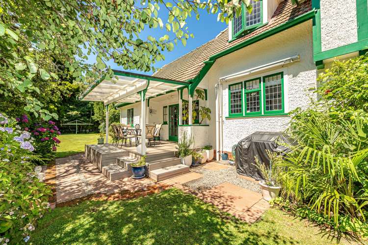 33 Riverbank Road Okoia_33