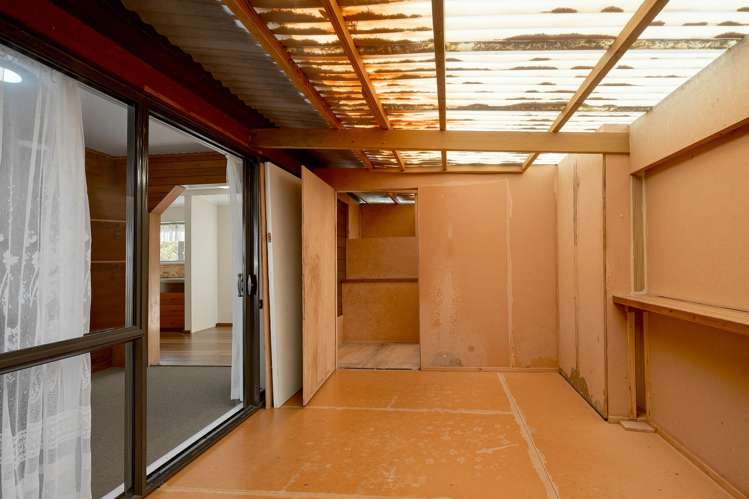 76B Chilcott Road Henderson_22