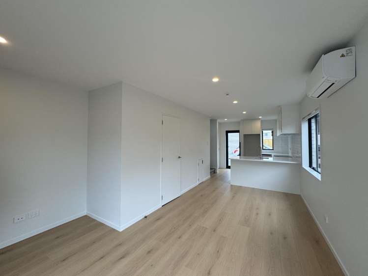1/3 Eskdale Road 1605_6