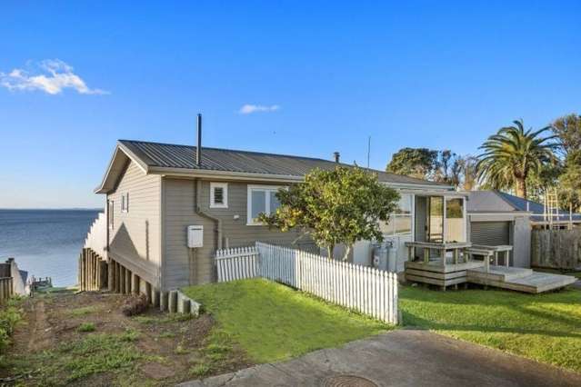 32B Crispe Road Clarks Beach_3