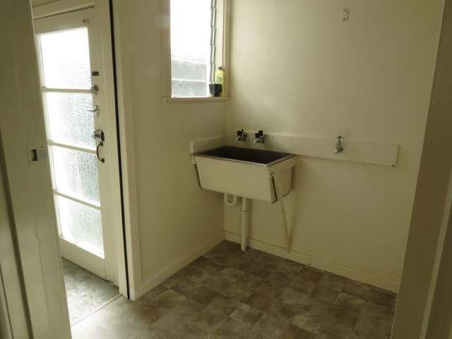 6 Montgomery Avenue Belmont_3