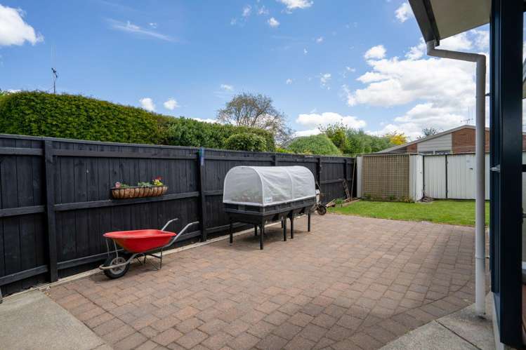 125 Burns Street Leamington_21