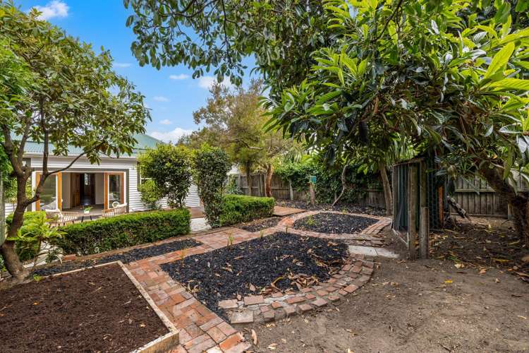 165 England Street Linwood_19